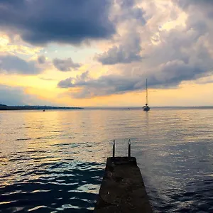 https://blu-silence-house.sicilyhotelsitaly.net